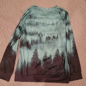 Women's crew neck sweatshirt